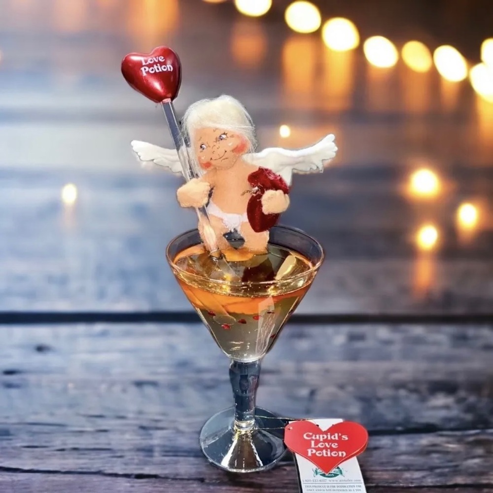 Annalee Cupids Love Potion 10” Red Valentines Day Angel Glass WITH TAGS 032905